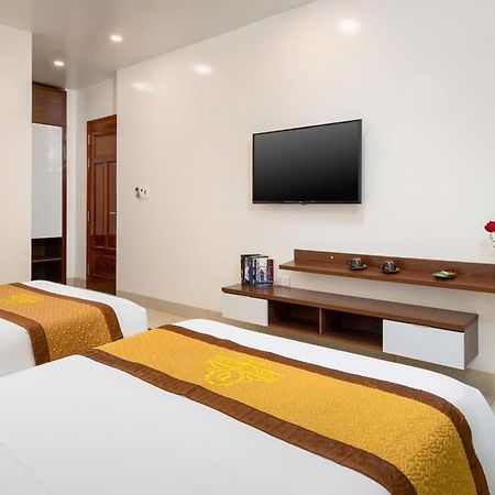Tung Quang Hotel Dong Khe Sau Exterior photo